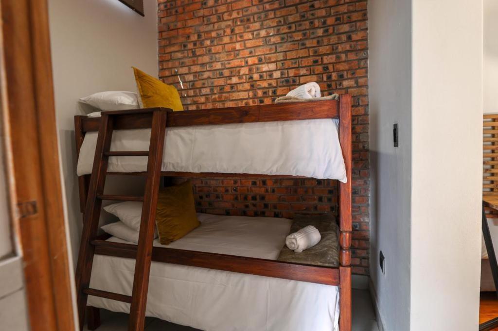 Guest Suites On Connor Bloemfontein Exterior photo