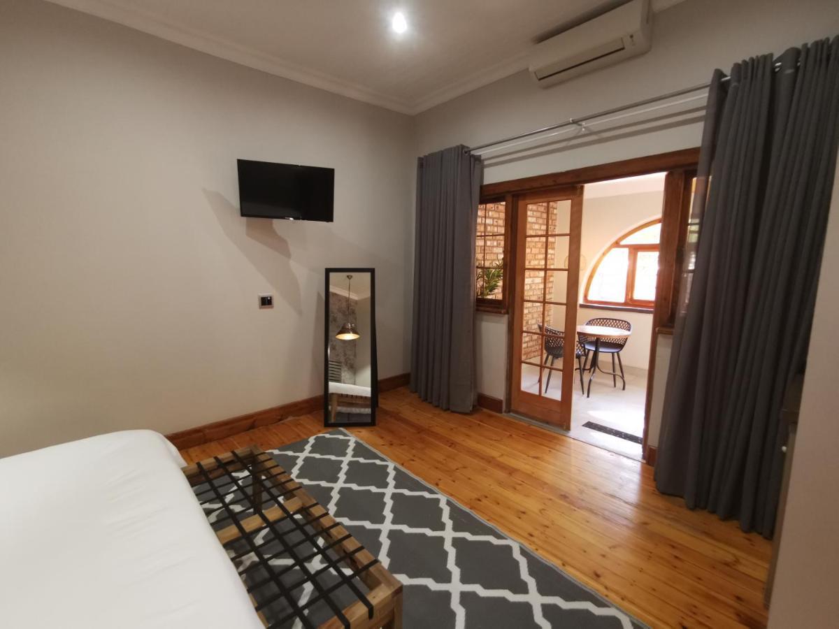 Guest Suites On Connor Bloemfontein Exterior photo